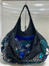 Ballontasche mit Schmetterlingsdruck (schwarz x blau)